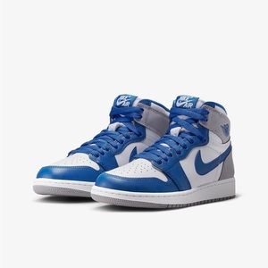 BRAND NEW Nike-Never Been Out Of The Box Air Jordan 1 High OG Big Kids size 3.5